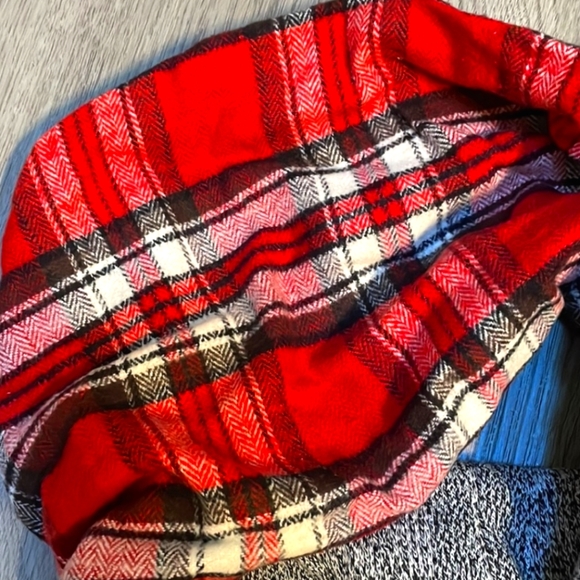 Nwot winter scarf - Picture 3 of 3